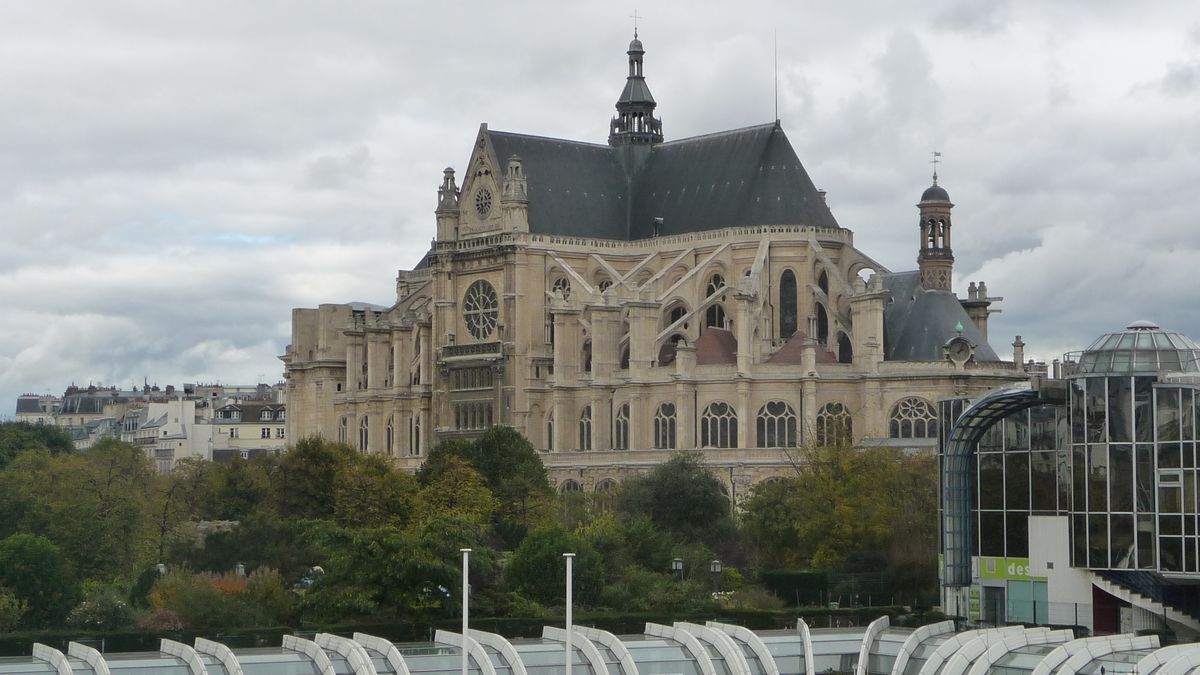 Katedr la Notre Dame V Pa i Je Opraven V Z plav Negativ Kone n katedr-la-notre-dame-v-pa-i-je-opraven-v-z-plav-negativ-kone-n